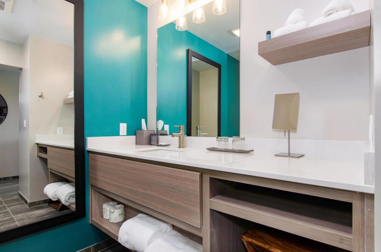 The Independence Hotel Εξωτερικό φωτογραφία