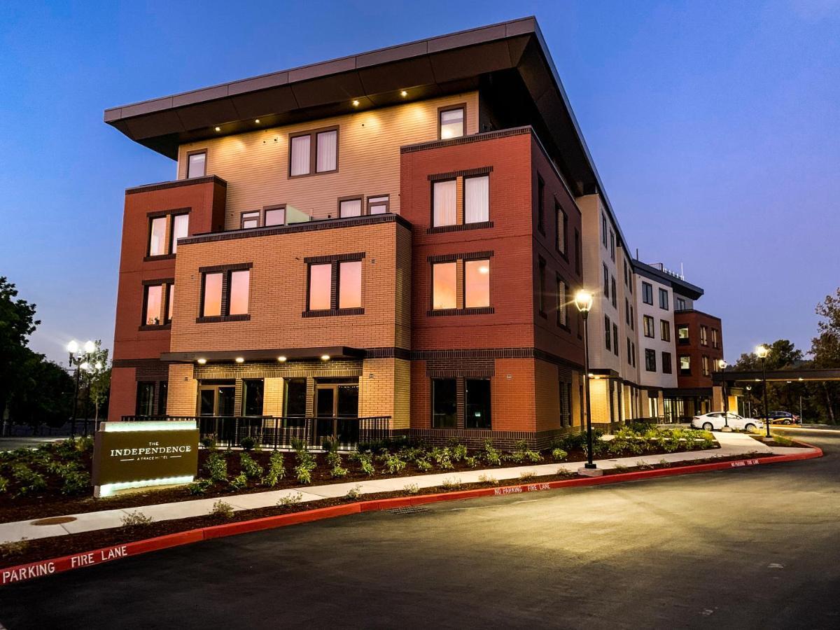 The Independence Hotel Εξωτερικό φωτογραφία